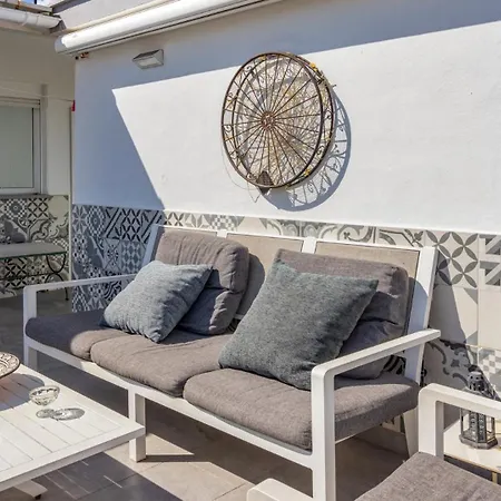 Apartment Sunny Serenity 200m From