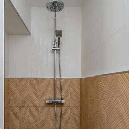 Sunny Serenity 200m From Apartment *