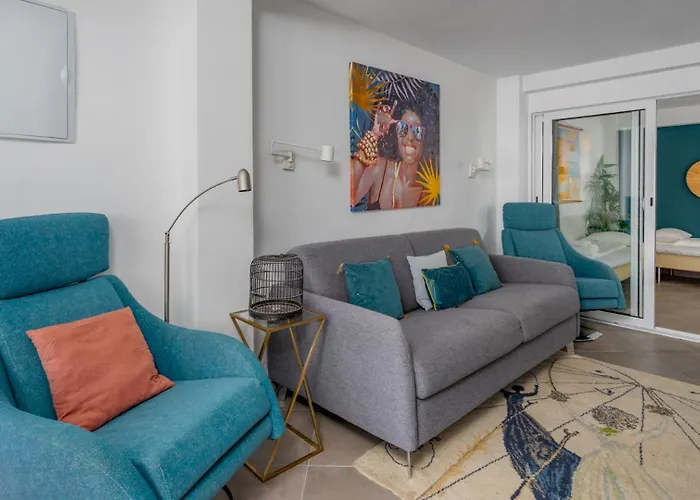 Sunny Serenity 200m From Appartement